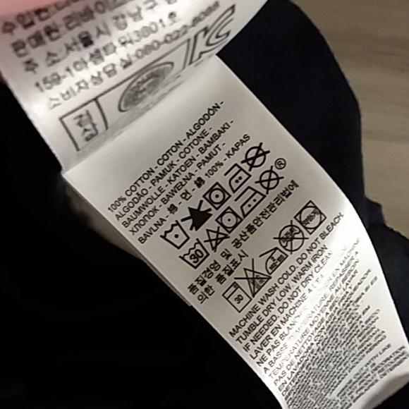 Levi's Logo Tee - Picture 9 of 9